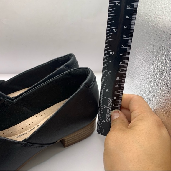 Clarks Women's Juliet Palm black soft leather loafer size 7.5M - Picture 3 of 8